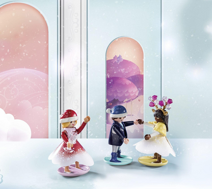 Playmobil 71348 Calendário do Advento - Natal sob o Arco-Íris, Contagem regressiva para o Natal, Inclui 24 portas para abrir todos os dias de dezembro, Brinquedo de Natal para crianças a partir de 4 anos