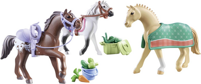 Playmobil 71356 Cavalos da Cachoeira - Três Cavalos com Selas, emocionantes aventuras de equitação com um Morgan, um Quarto de Milha e um Shagya Árabe, divertidos conjuntos sustentáveis adequados para crianças a partir de 5 anos