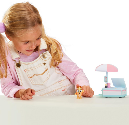 Bluey Playset de veículo de sorvete do Bingo com boneco de ação de personagem colecionável oficial de 2,5-3 polegadas com seu carrinho de sorvete