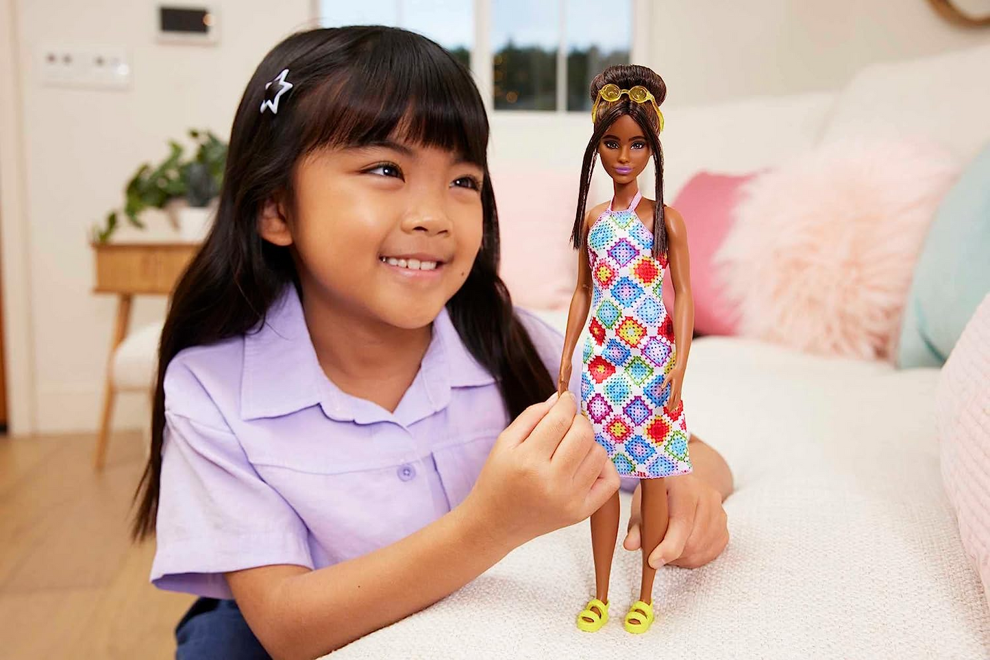 Barbie Boneca, Brinquedos infantis, Loira com tipo de corpo curvilíneo, Barbie Fashionistas, Roupa feminina com estampa de poder, Roupas e acessórios, HPF78