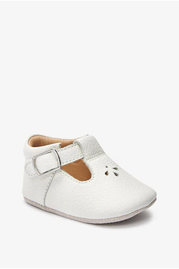 |BabyGirl| T-Bar Baby Shoes - White Leather (0-18 meses)
