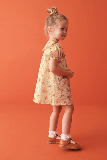 |Girl| Vestido Creme Floral Com Gola Estampada (3 meses a 8 anos)