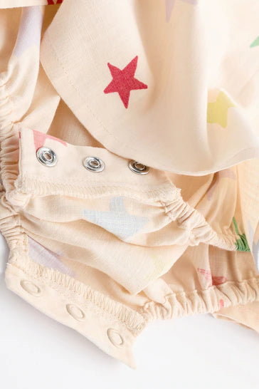 |BabyGirl| Vestido De Calcinha Integral Para Bebê – Estampa Creme/Multi Estrelas (0 meses a 2 anos)