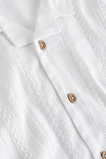 |Boy| Camisa Branca Texturizada De Mangas Curtas (3 Meses - 7 Anos)