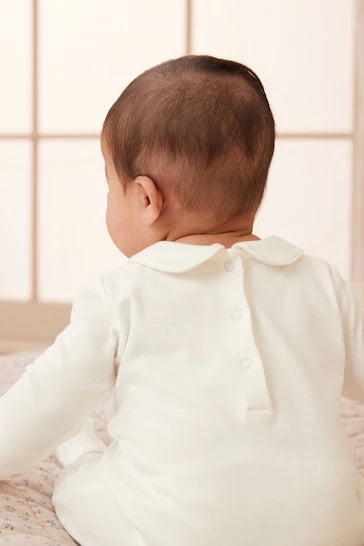 |BabyGirl| Fato De Dormir Para Bebê Com Bordado Creme (0 meses a 2 anos)