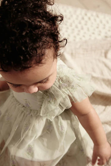 |BabyGirl| Vestido de malha para ocasião de bebê com babado e manga – Floral verde (0 meses a 2 anos)