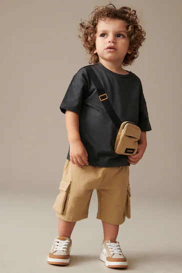 |Boy| Conjunto De Camiseta e Shorts Utilitário Bumbag Marrom/Cinza Marrom (3 meses a 7 anos)