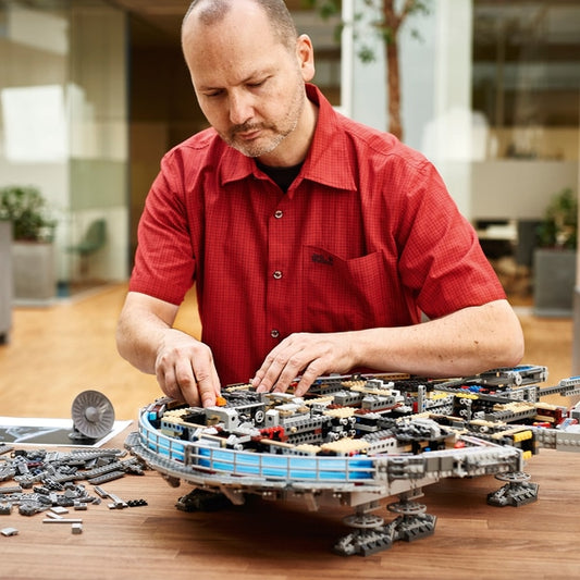 LEGO 75192 Conjunto Colecionadores Star Wars Millennium Falcon