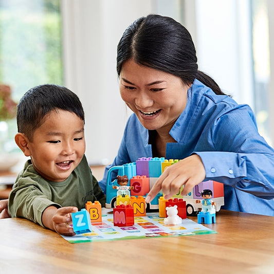 LEGO - Conjunto educacional  My First Alphabet Truck