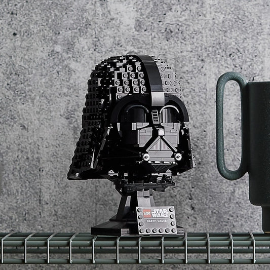 LEGO - Capacete Star Wars Darth Vader