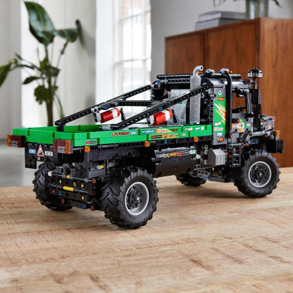 LEGO Technic 42129 Mercedes-Benz 4x4 Zetros Trial Truck