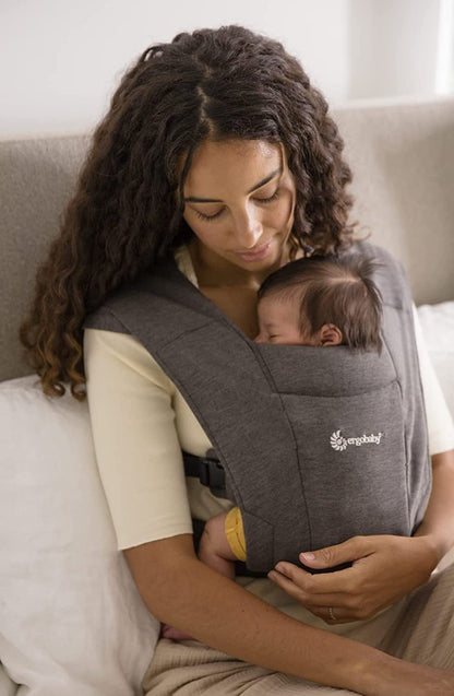 Ergobaby Hug Mochila Portabebés para recién nacido desde el nacimiento con reposacabezas, extra suave y ergonómica, gris jaspeado 