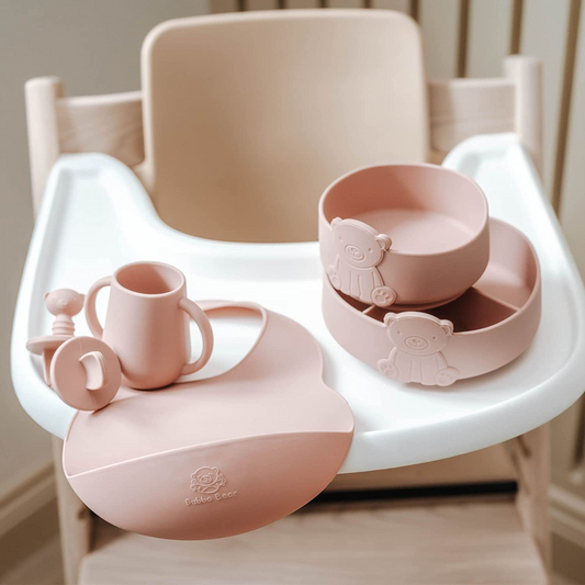 Bubba Bear ®Conjunto de placa de sucção, tigela, babador e colher para desmame do bebê | Conjuntos de tigelas, pratos e colheres para bebês (Powder Pink, 6)