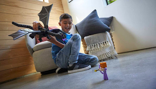 Figura de Minecraft Ultimate Ender Dragon, criatura de niebla Breathes de 20 pulgadas más figura de Steve que cambia de color de 3,25 pulgadas, arma, accesorio de amor y batalla, regalo para niños de 6 años en adelante