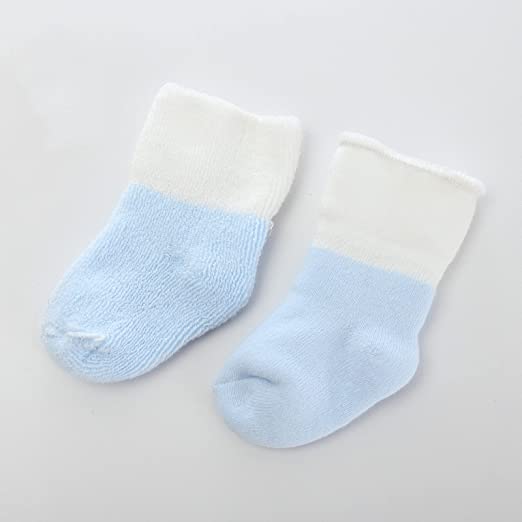 MAMIMAKA Ropa para bebé recién nacido, conjunto de guantes y calcetines de algodón, calcetines gruesos y cálidos para bebé, gorros para rascar, guantes para 0-6 meses