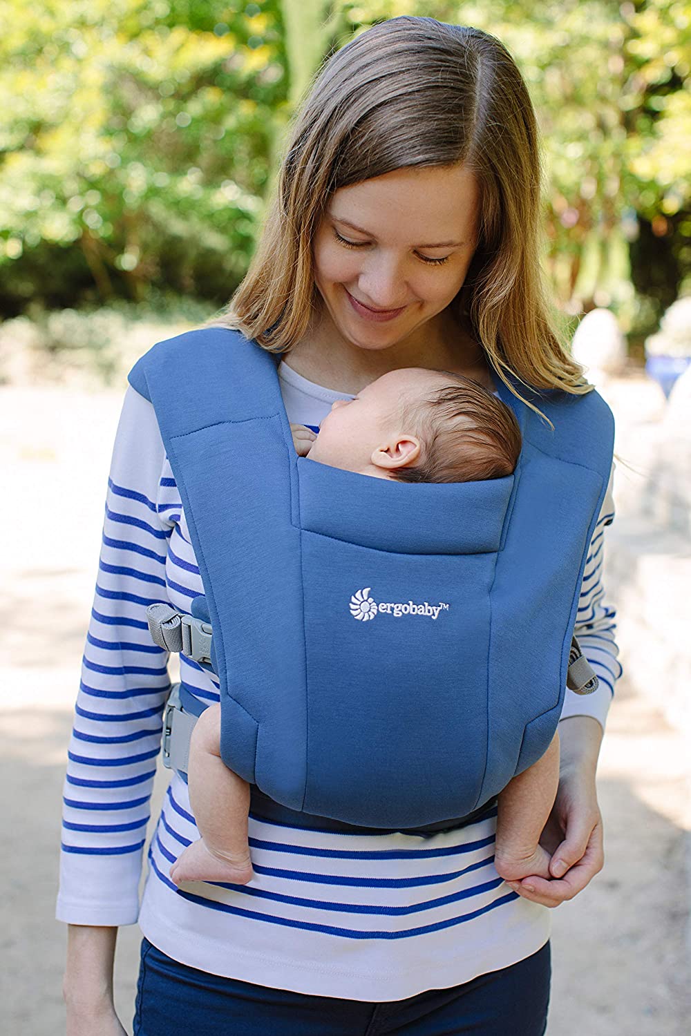 Ergobaby  Abrace porta-bebês para recém-nascidos desde o nascimento, extramacio e ergonômico com apoio de cabeça, azul marinho macio