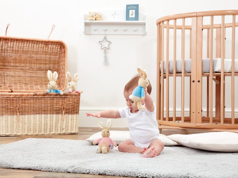 Sonajeros de peluche Peter Rabbit &amp; Flopsy Bunny Bean 21cm