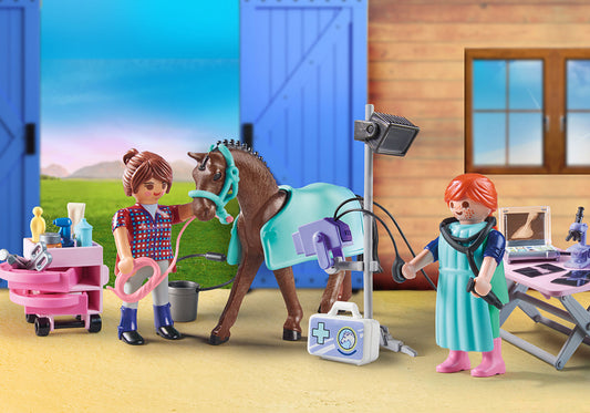 Playmobil 71241 Granja Veterinaria De Caballos