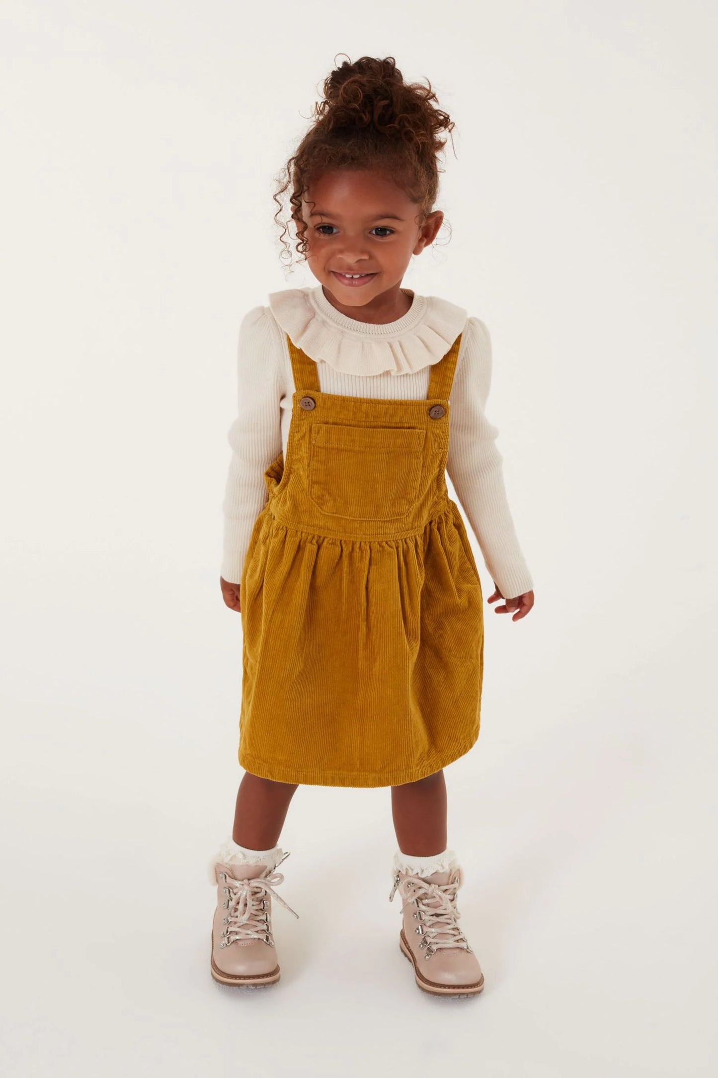|BabyGirl| Vestido Jardineira Pinafore - Amarelo Ocre - (3meses-8anos)