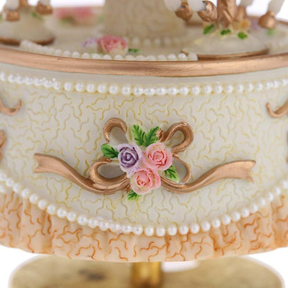 Laxury Windup 3-horse Carousel Music Box (col1) Anne Claire Baby Store 